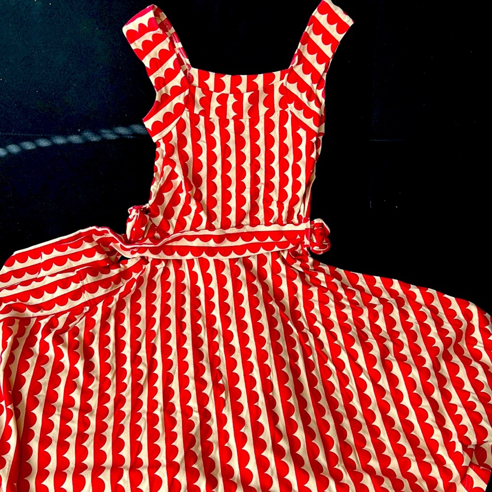 Retro Effie’s Heart Red & White Scallop Patterned Dress